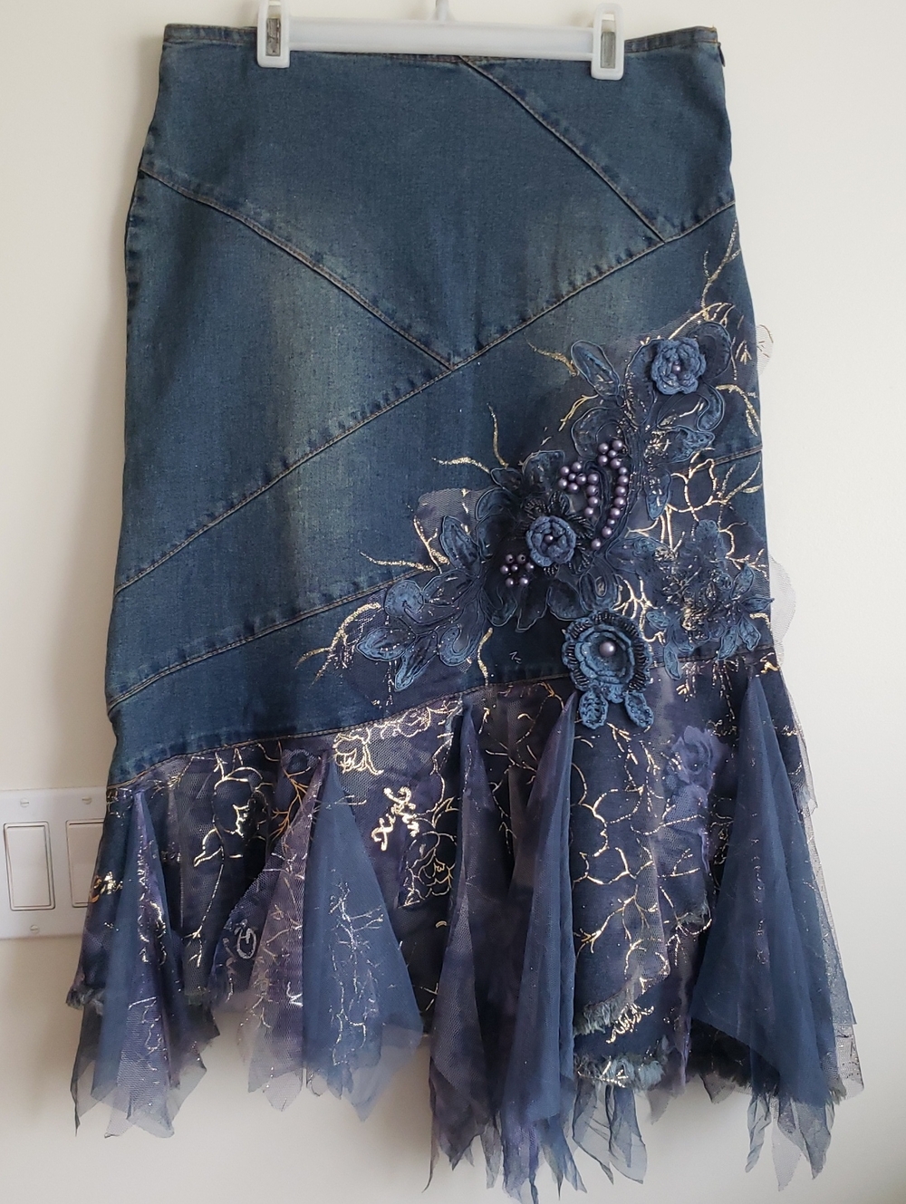 West 36th Blue Denim Floral Embroidered Mermaid Skirt Sz.L NWT